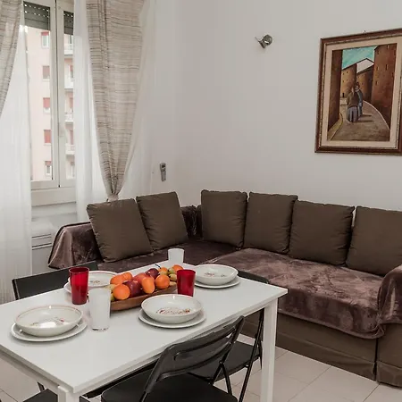 Lambrate Modern Apartment